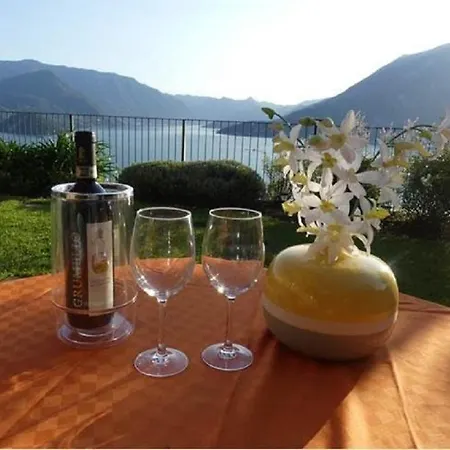 Vista Paradiso I - Garten Apartamento Perledo